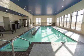 Hampton Inn & Suites Stroud - Basseng
