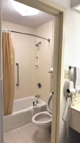Executive Inn - Badezimmer