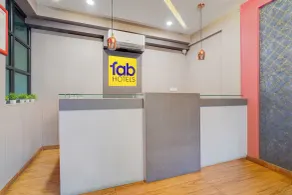 Fabhotel East Land - Receção