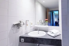Garner Hotel Cottbus Süd by IHG - Salle de bain