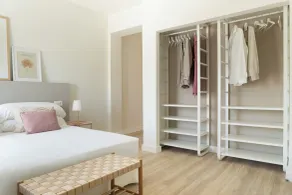 LAN Suites - Quarto