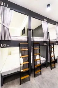 PIER 808 Hostel - Room