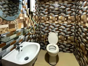 ARK HOTEL BATU CAVES - Baño