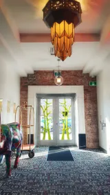 Retro Suites Hotel - Entrée intérieure