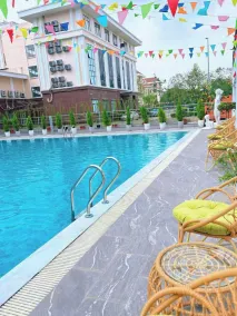 GARDEN PHOENIX HOTEL - Pool