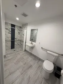 Best Star Inn - LA Commerce Casino, Citadel & I-5 freeway - Badezimmer