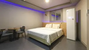 Amor Hotel Gimhae - Chambre
