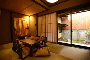 京町屋の宿悠路里 Kyo-Machiya YululY - Zimmer