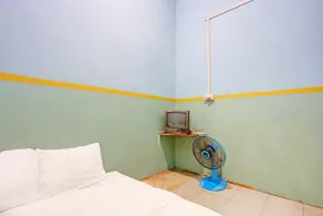 Hotel O Toyo Homestay Syariah - Room