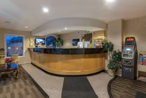 Canadas Best Value Inn Chinook Station - Reception