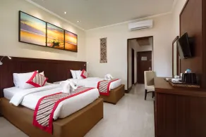 Grand Istana Rama Hotel - Room