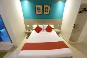 Legazpi Tourist Inn - Chambre