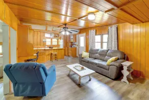 Pet-friendly Mcalester Home w/ Lake Eufaula Access - Interiør