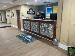 Days-Inn by Wyndham Cedartown - Resepsjon