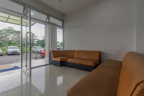 Dramaga Tower Apartment - Lobby sitting area