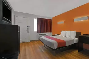 Super 8 by Wyndham San Jose - Room