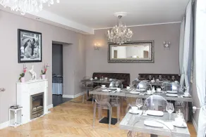 Hotel Lux - Restaurang