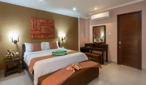 Peninsula Bay Resort - Room