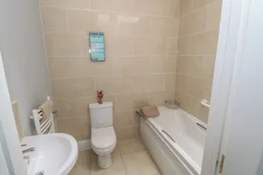 C65 Cahermore Holiday Village - Badrum
