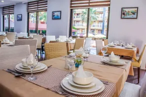 Yaman Life Hotel - Restaurant