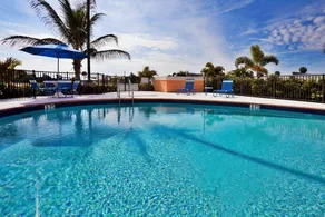 Holiday Inn Express Lake Okeechobee by IHG - Piscine