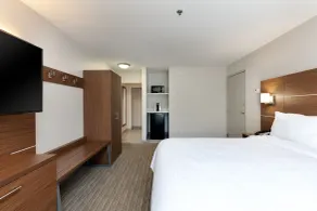 Holiday Inn Express Alpharetta - Roswell by IHG - Habitación