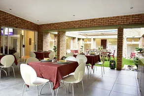 Five O'clock Zen Boutique Guest House - Restaurang