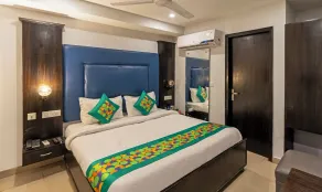 Treebo Chandigarh Grand - Room