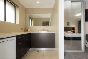 Mick O'Sheas - Room