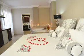 Adato Guesthouse - Room