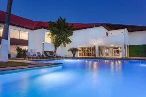 Days Inn by Wyndham Piedras Negras - Piscina