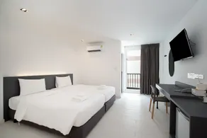 The Urban Oasis - Room