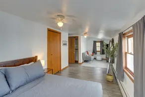 Lovely Bayfront Vacation Rental w/ Spacious Deck! - Værelse