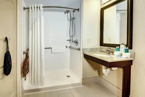 Holiday Inn Express - Neptune by IHG - Bad