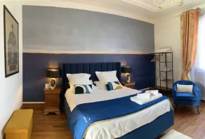 La Villa des Roses Gîte Chambres d'hôtes Piscine chauffée - Værelse
