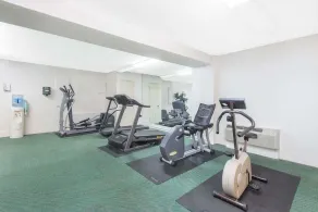 Days Inn by Wyndham Arlington Pentagon - Fitness facility