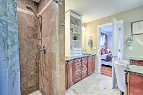 Lakefront Home w/ Game Room, Theater & Dock! - Intérieur