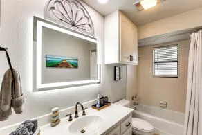 Home on Lake Granbury w/ Hot Tub: 5 Mi to Dtwn! - Interiör