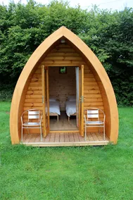 Broadstone Park Camping & Fishery - Image 1
