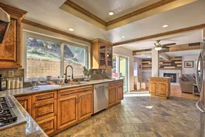 Spacious El Cajon Villa - 14 Mi to Downtown! - Interiør