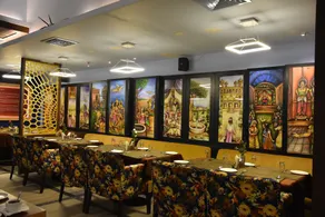Hotel Pushpak - Restaurant