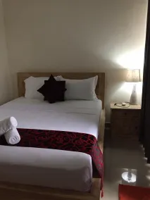 Laksmi Guest House - Room