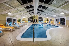 Holiday Inn - Gulfport-Airport by IHG - Piscina