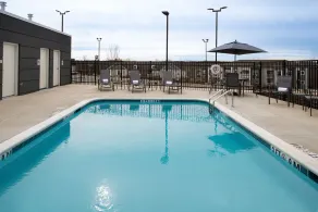 Fairfield Inn & Suites by Marriott Charlotte University Research Park - Basseng