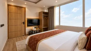 IP Pavilion By Qotel with Luxury Restaurant Near Mansarovar Metro - Room