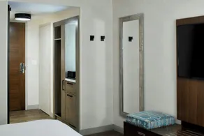 The Del Monte Lodge Renaissance Rochester Hotel & Spa - Room