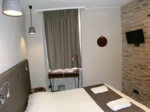 Hotel Sur Le Quai - Quarto