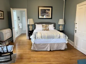 McLean House Bed & Breakfast - Værelse