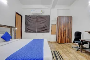 Greater noida stay - Room