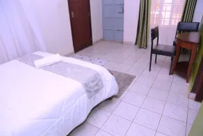 Hotel Lillies- Juja - Zimmer